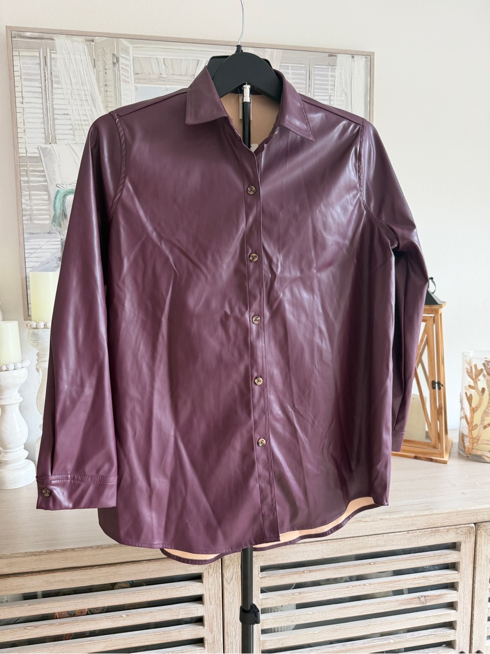 HUE women’s faux leather button down shirt